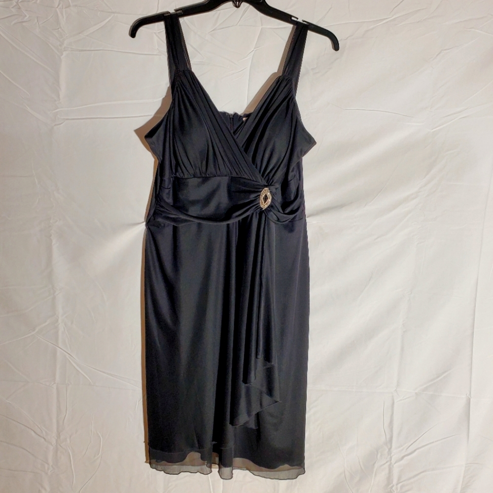 Ultra Dress Woman's